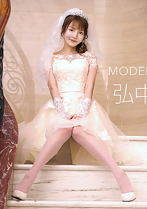 1P-081024-001 Model Collection : เรโอน่า ฮิโรนากะ